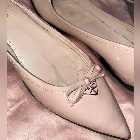 Prada flats - Picture 2 of 3